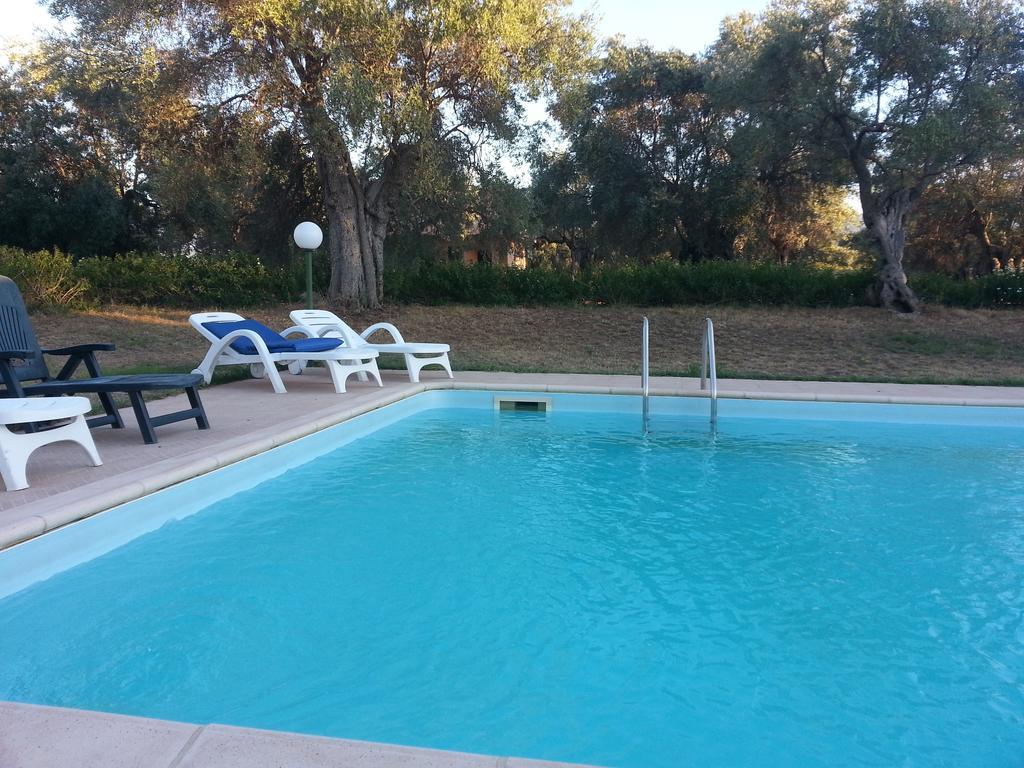 La Piana Degli Ulivi Bed & Breakfast Росано Екстериор снимка