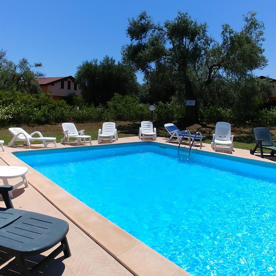 La Piana Degli Ulivi Bed & Breakfast Росано Екстериор снимка